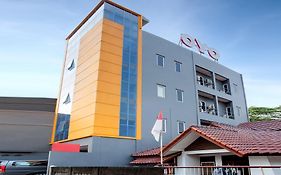 OYO 106 Sarkawi Residence